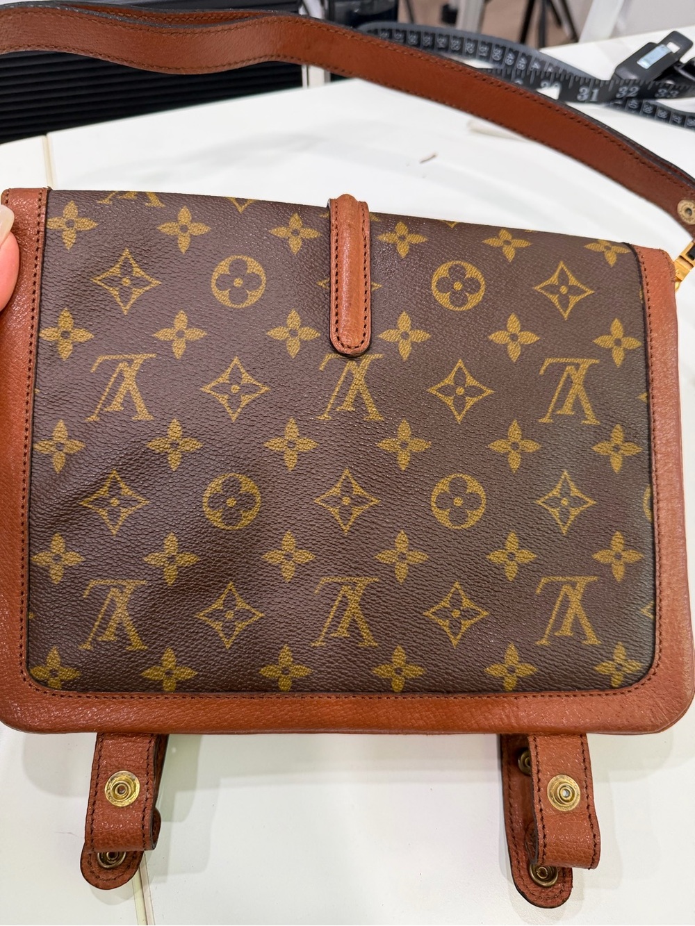 Louis Vuitton Vintage Monogram Sac Vendome Shoulder Bag - Picture 13 of 17